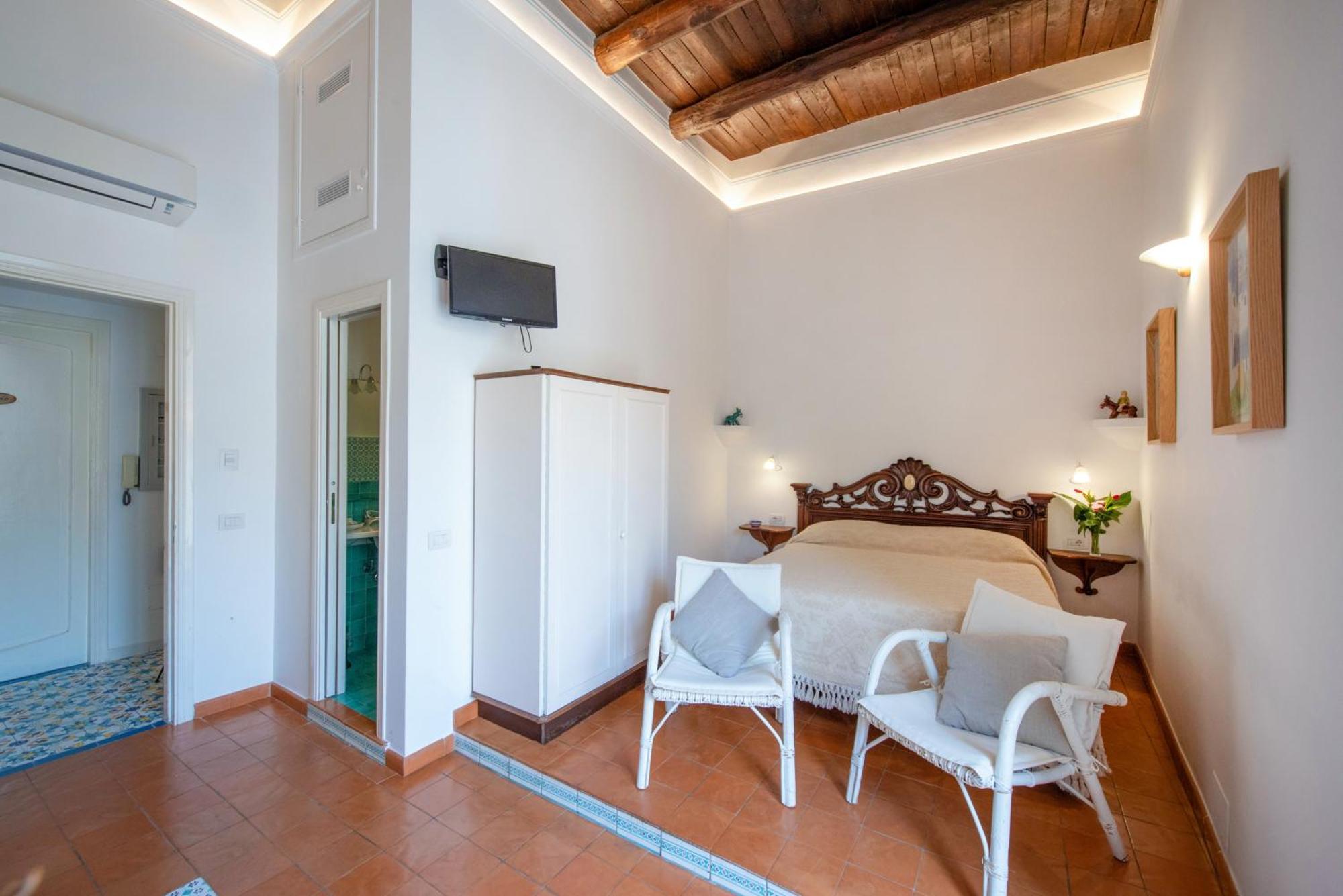 Amalfi Un Po'... Apartment Exterior photo